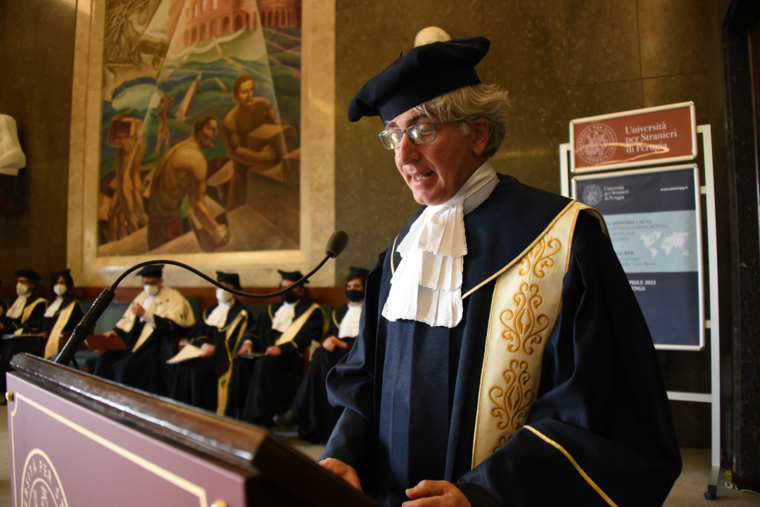 il prof. Emidio Diodato il prof. Emidio Diodato