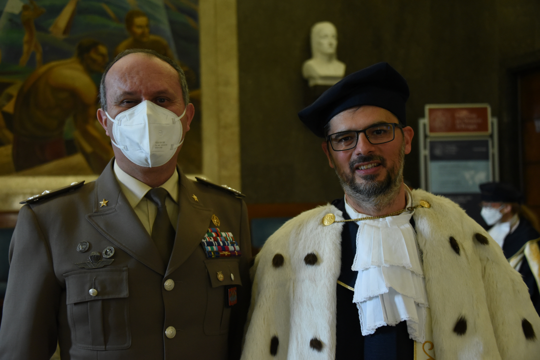 il Rettore col generale Vigorita il Rettore col generale Vigorita